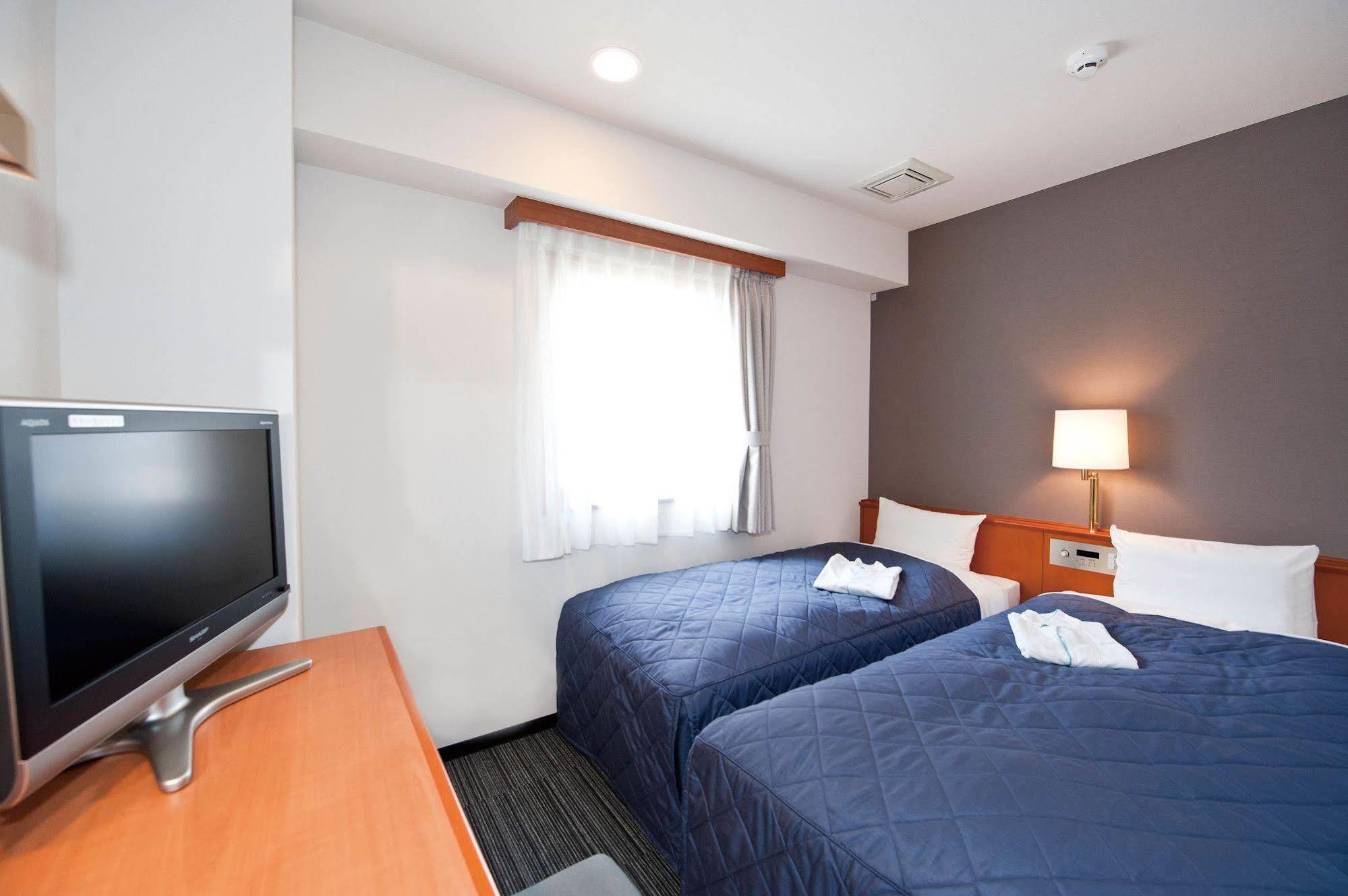Hotel Unisite Сендай Экстерьер фото